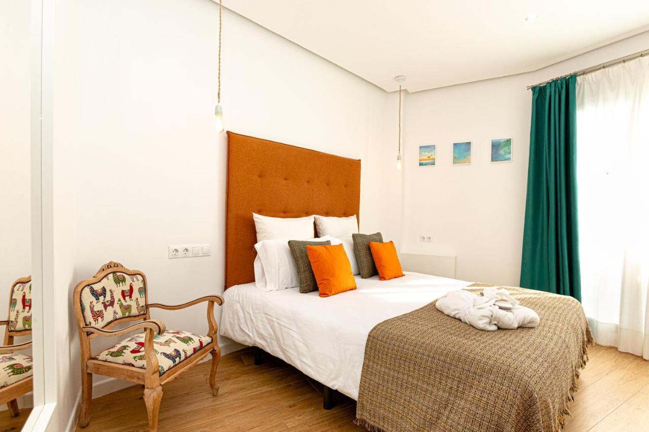 7Escalones Apartment Рота Екстериор снимка